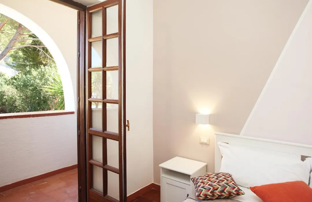 Country Villa San Vito Bay-1