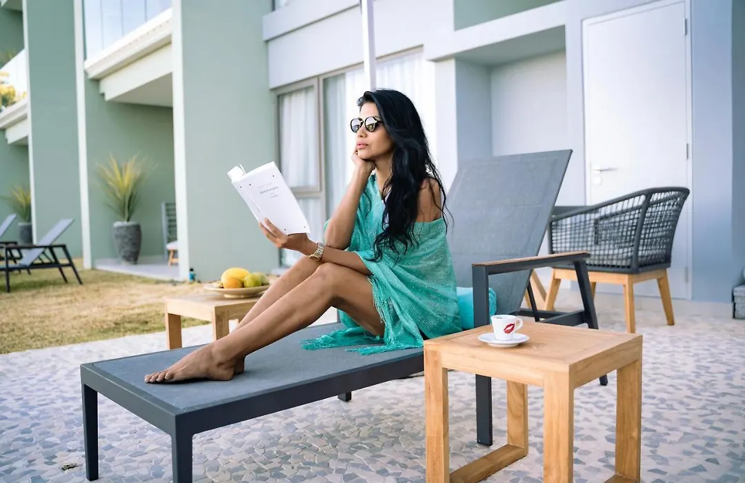 Aqua Boutique Hotel- Secluded Ocean View Suites & Infinity Pool-1