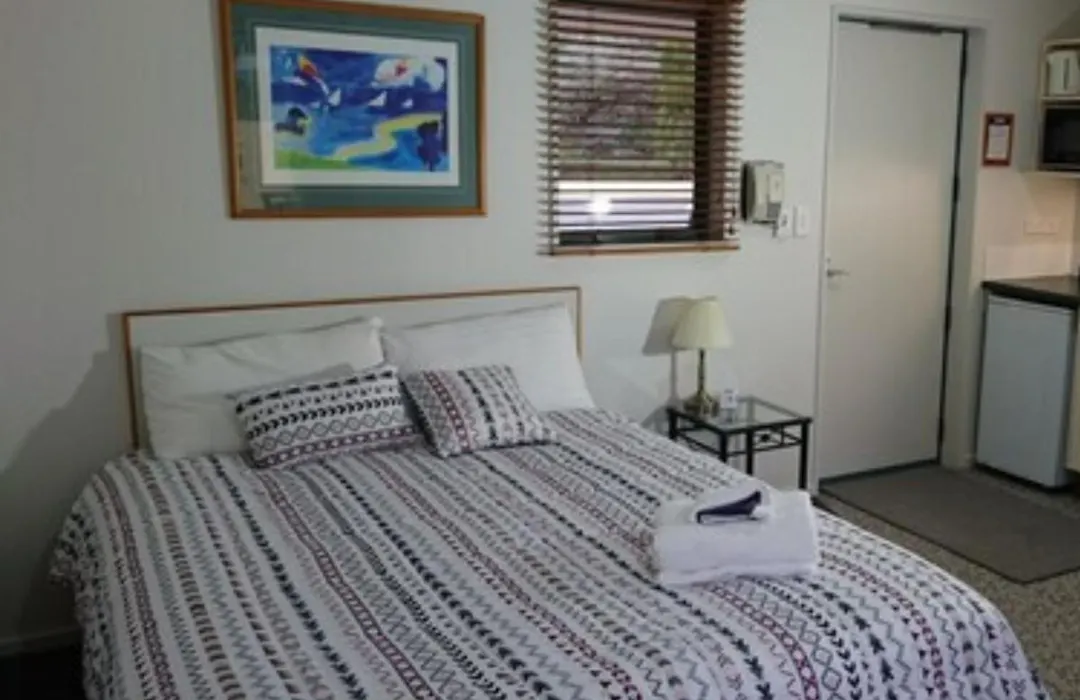 Tuscany Gardens Motor Lodge-1