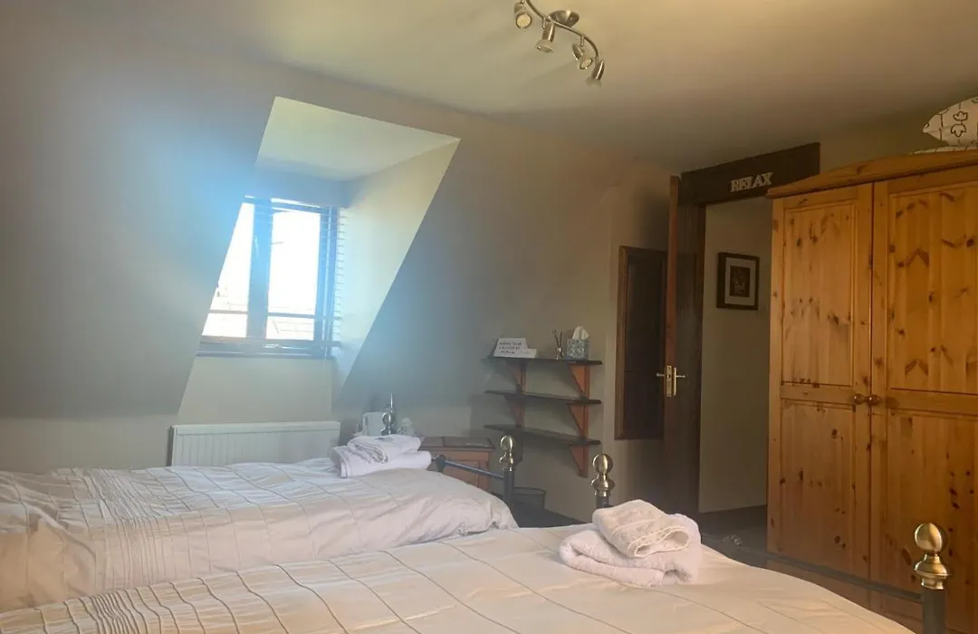Burnt Mill Cottage-1