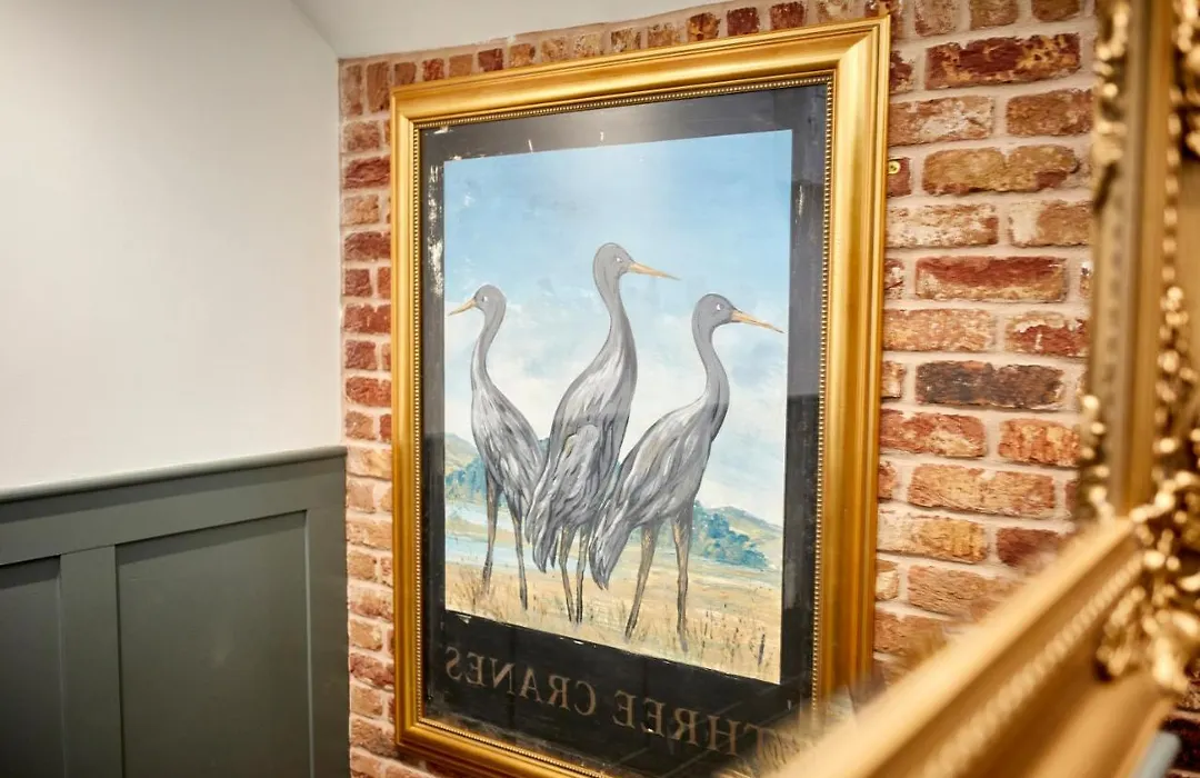 Three Cranes Serviced Apartments-1