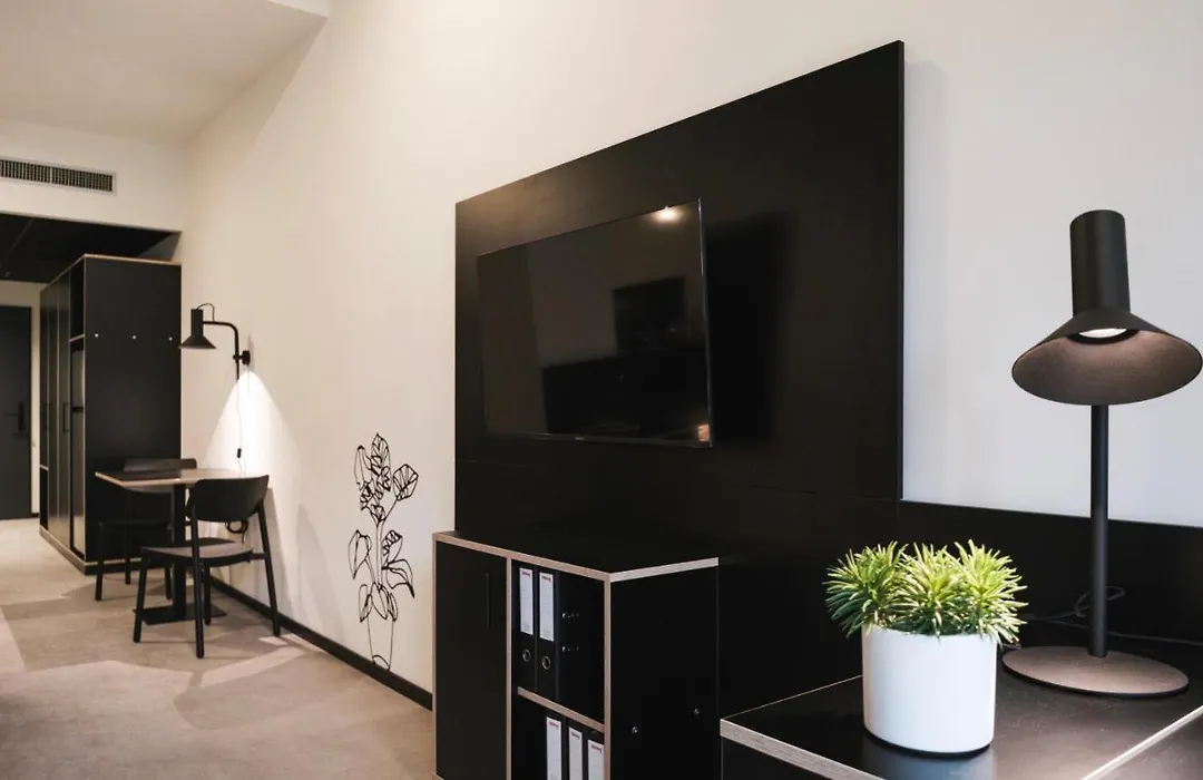 MoLiving - Design Hotel&Apartments Düsseldorf-Neuss-1