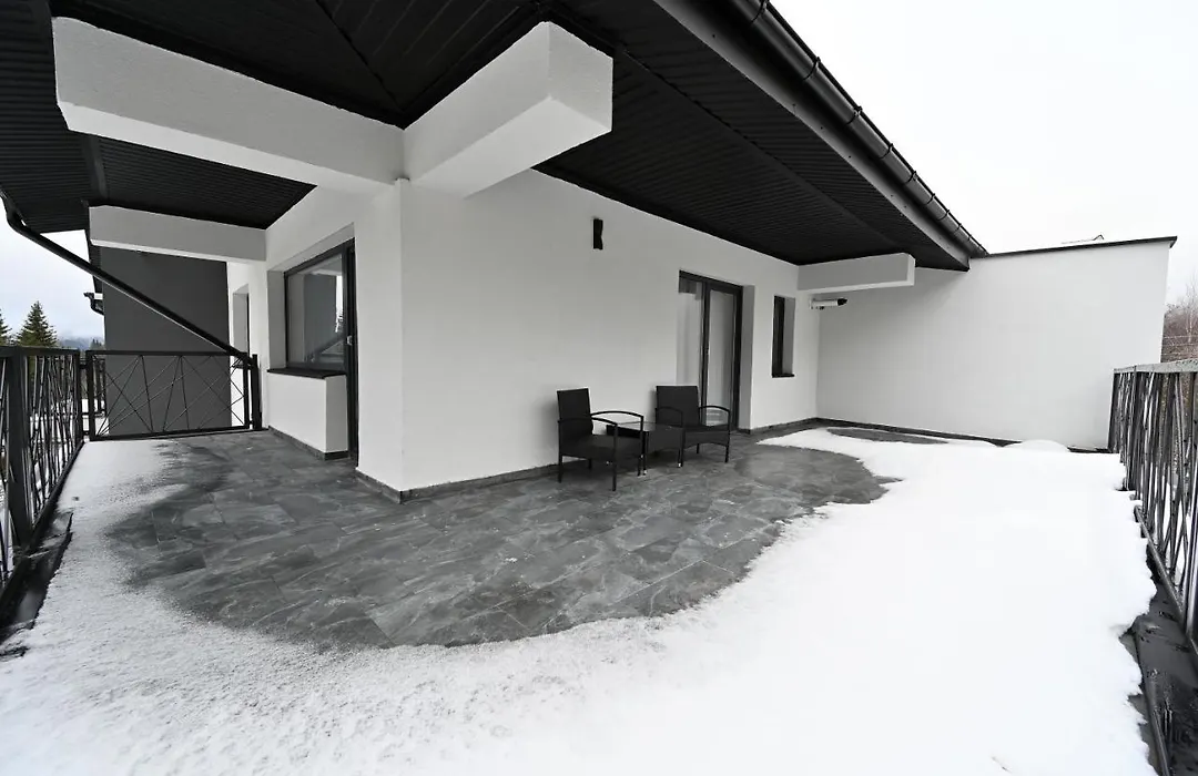 R&B Apartments-1