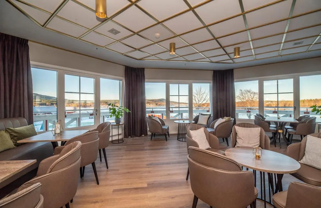 Grand Arctic Resort-1