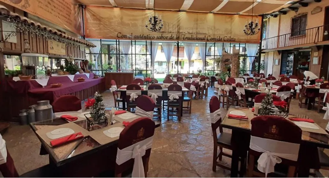 Nuestras Raíces Hotel - Museo - Restaurante-1