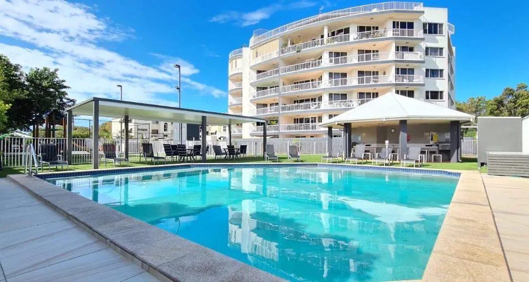 Fairways Golf & Beach Retreat Bribie Island-1