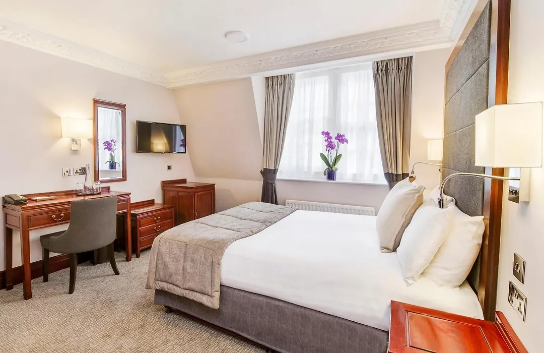 Gem Fitzrovia Hotel-1
