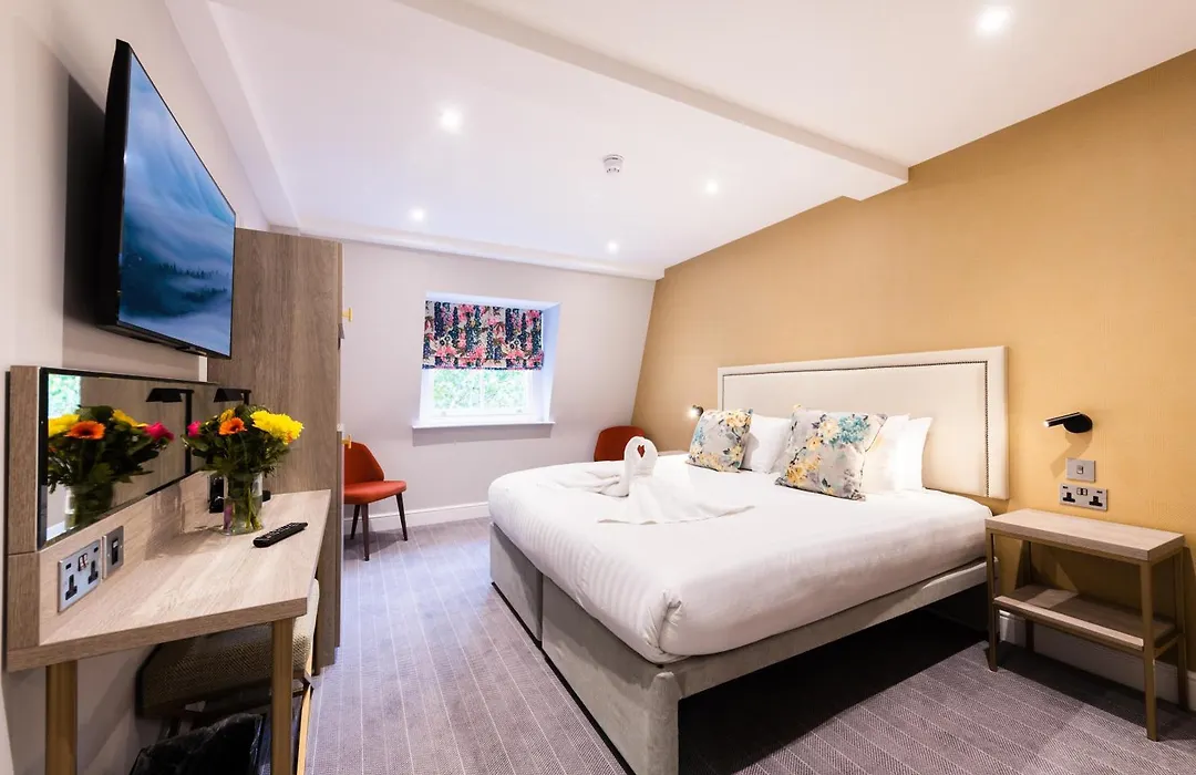 Byron Hotel-1