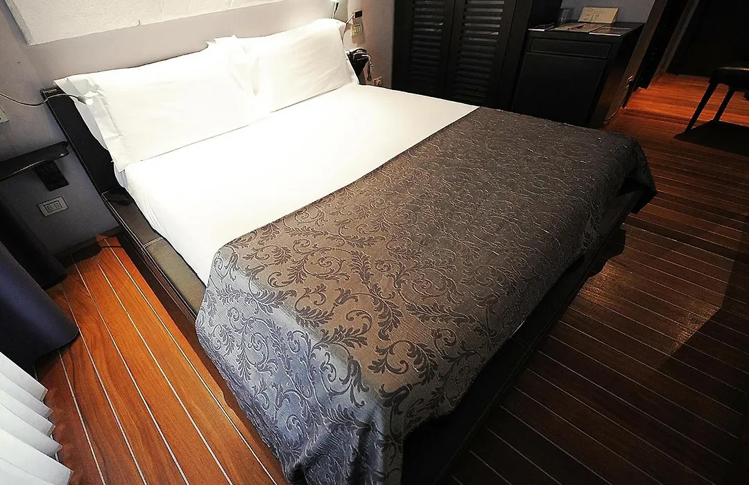 Borghese Palace Art Hotel-1