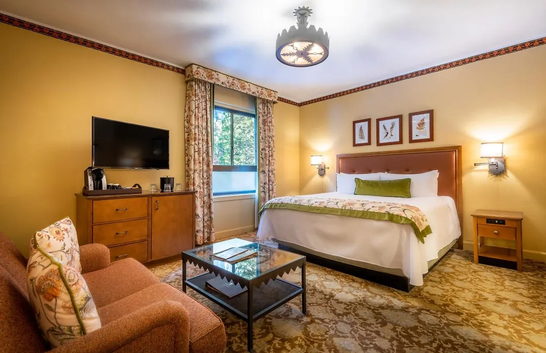 The Ahwahnee-1