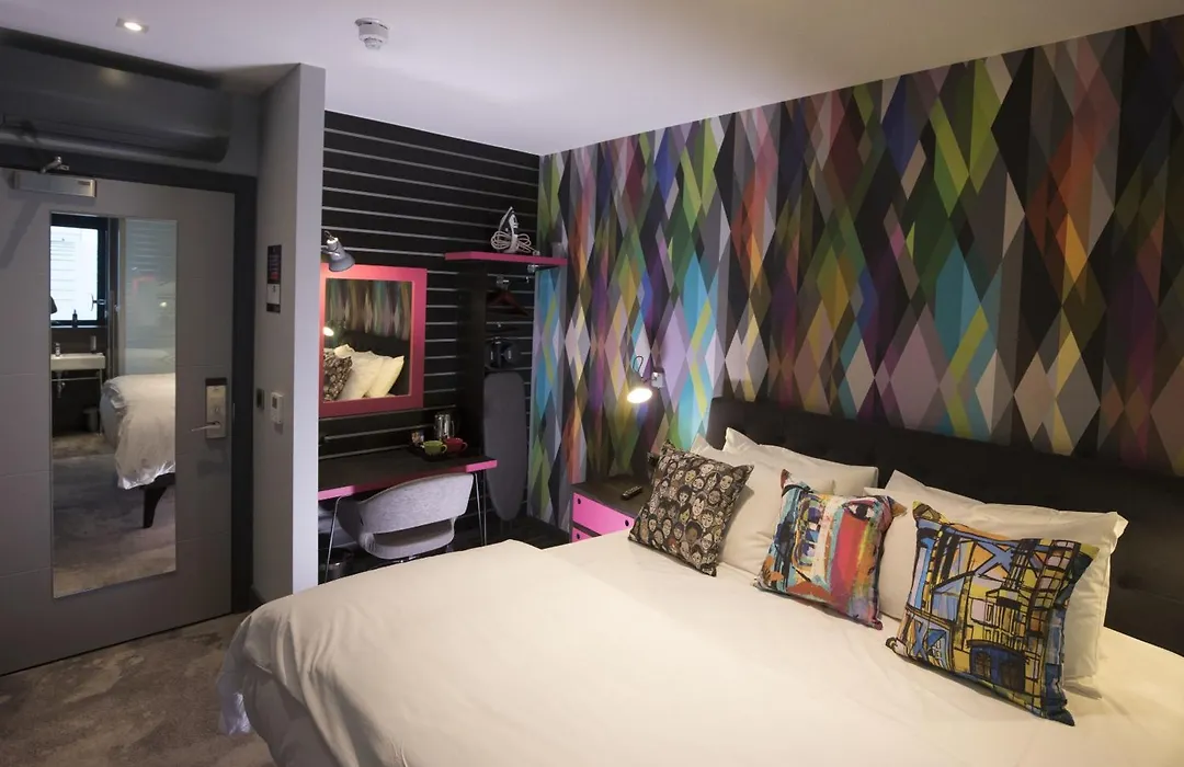 Village Hotel Bristol Filton-1