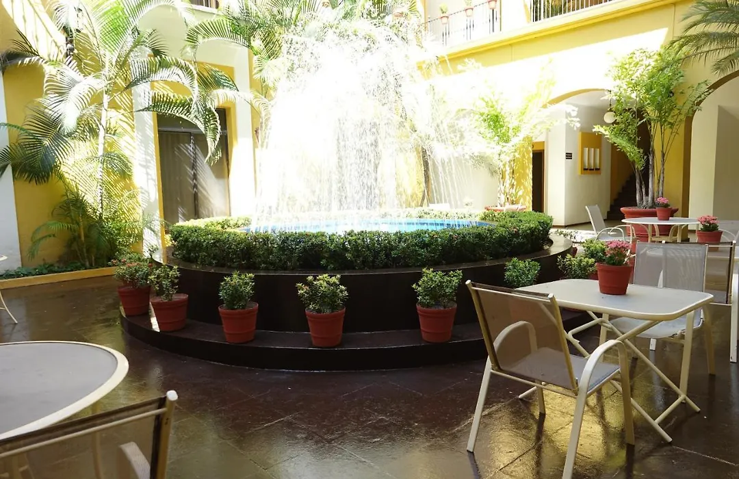 Hotel America-1
