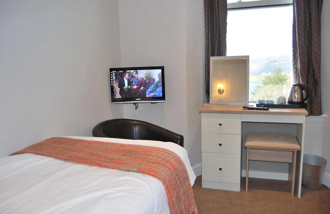 Falls Of Lora Hotel-1