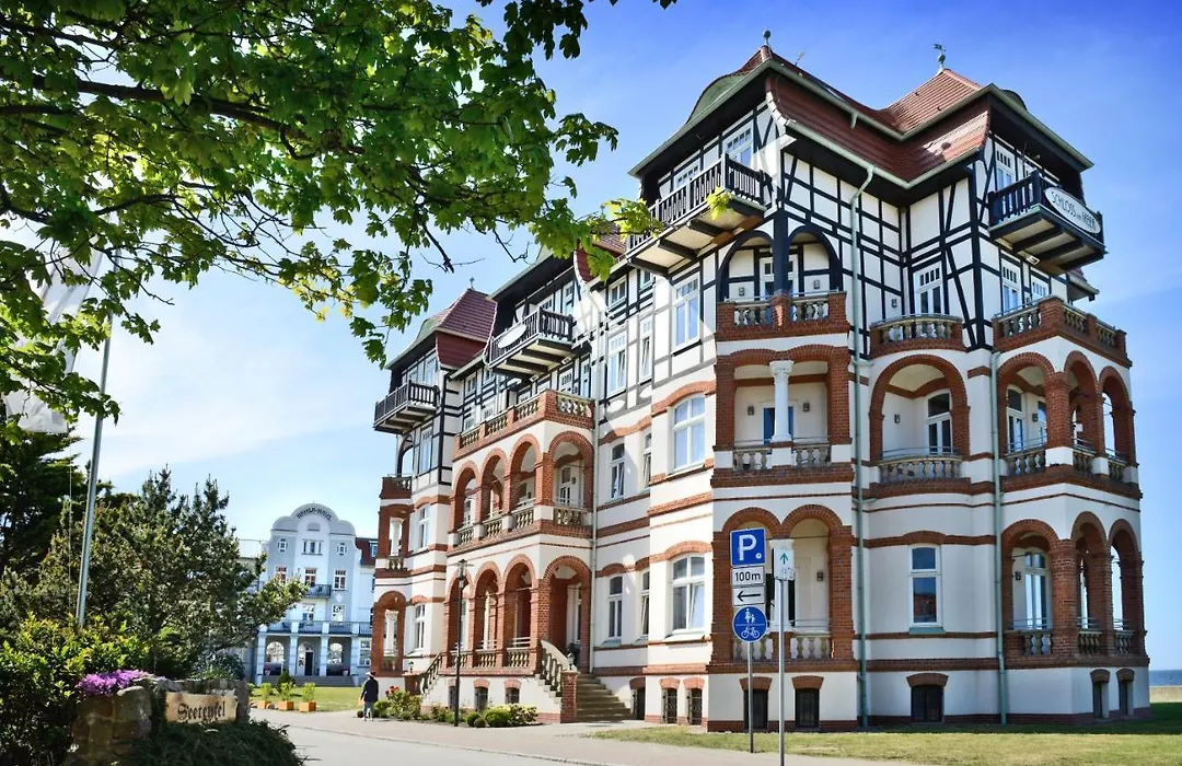 Meergut Hotels-1
