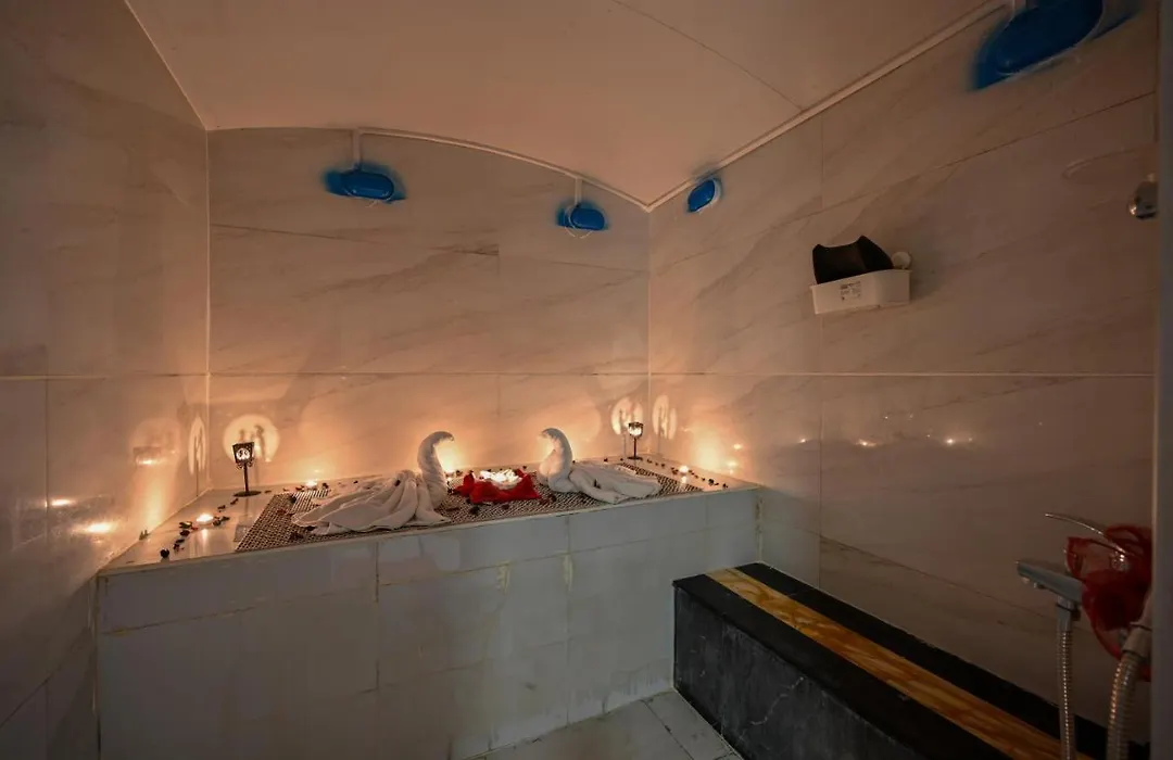 Al Mansour Suites Hotel-1