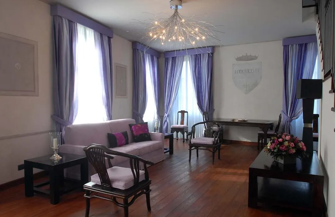 Castello di Pontebosio Luxury Resort-1
