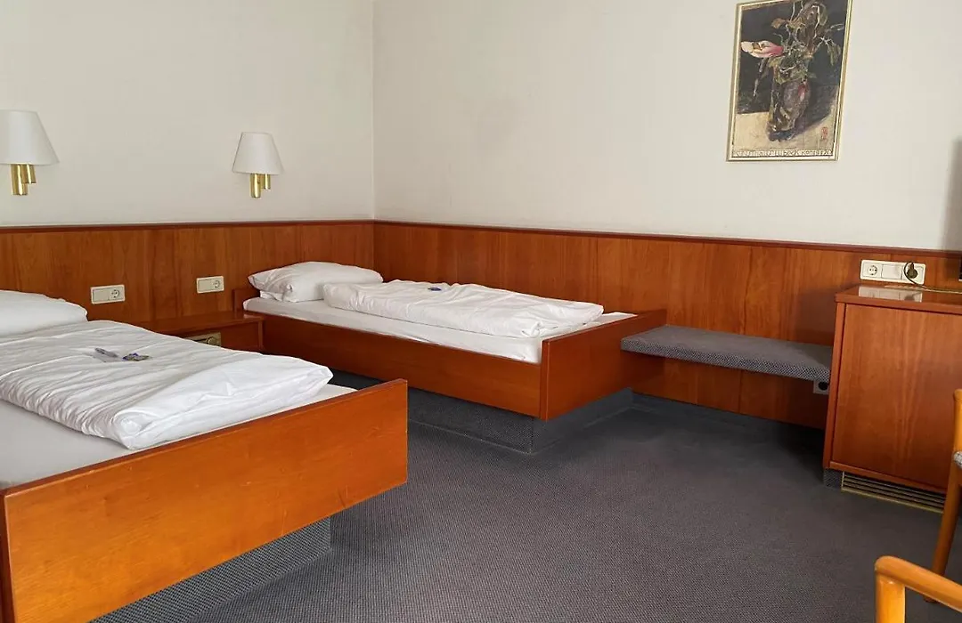 Hotel Schwärs Löwen Freiburg-1