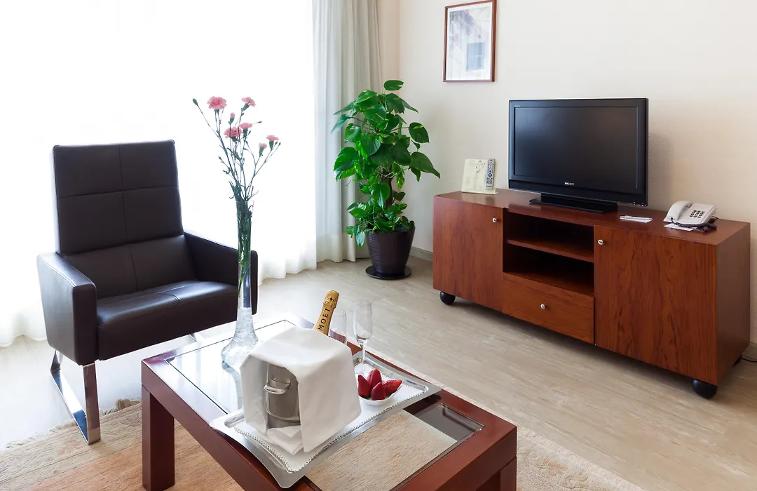 Hotel Royal Plaza-1