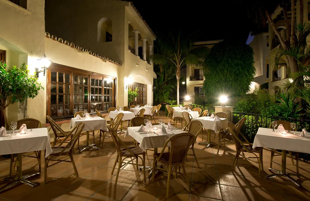 BlueBay Banús-1