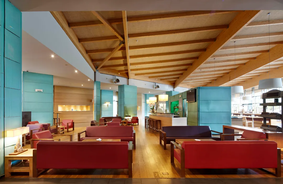Hotel Puerta de Bilbao-1