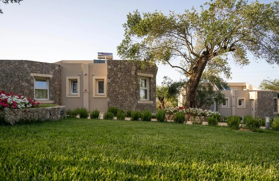 Art Hotel Debono (Adults Only)-1