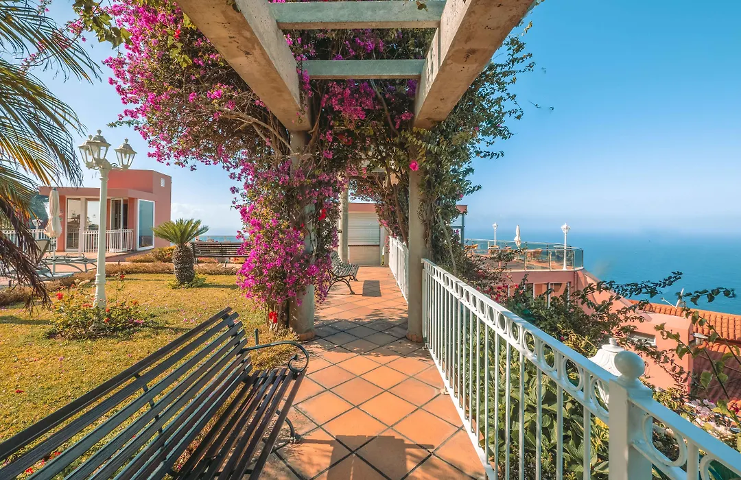 Ocean Gardens-1