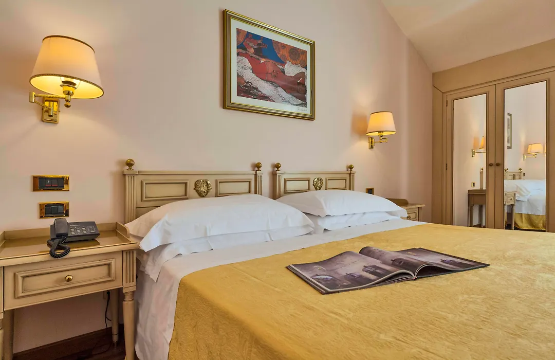 Grand Hotel Villa Politi-1