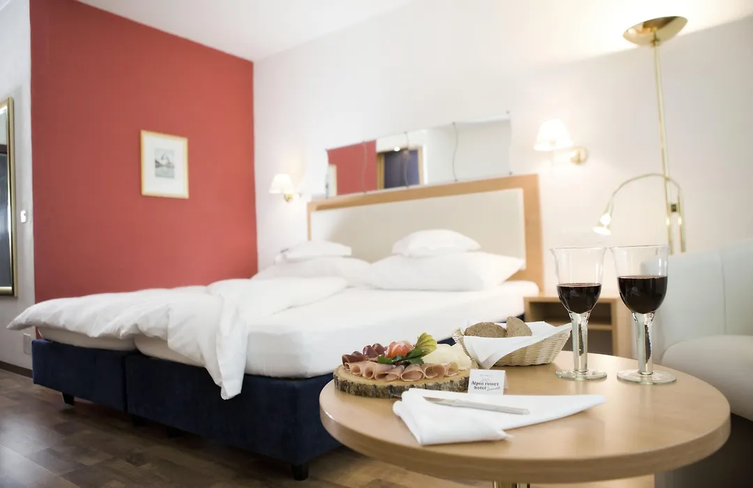 Alpen Resort - Spa & Dining-1