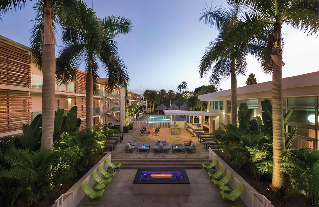 Hotel Alba Tampa, Tapestry Collection By Hilton-1
