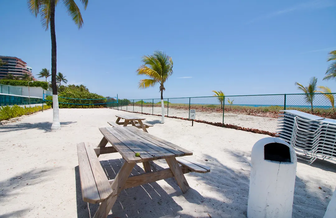 Seacoast Suites On Miami Beach-1
