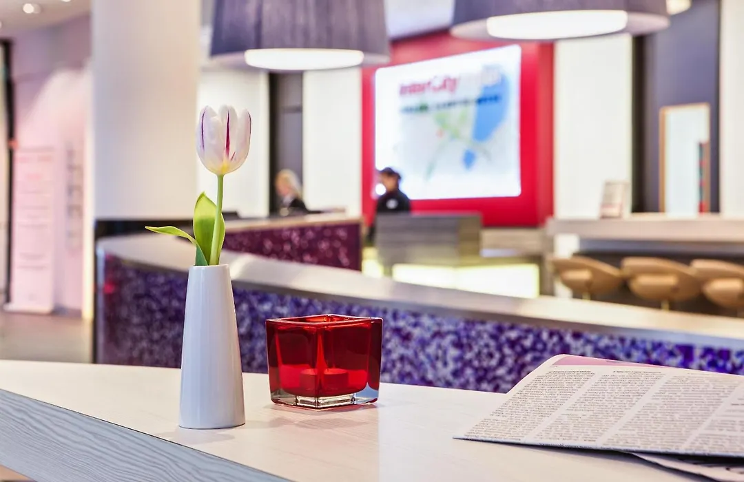 IntercityHotel Hamburg Dammtor-Messe-1