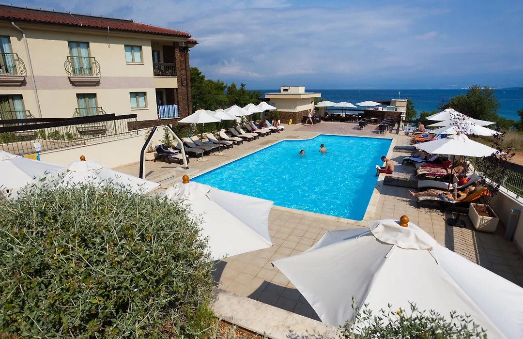 Blue Waves Resort-1