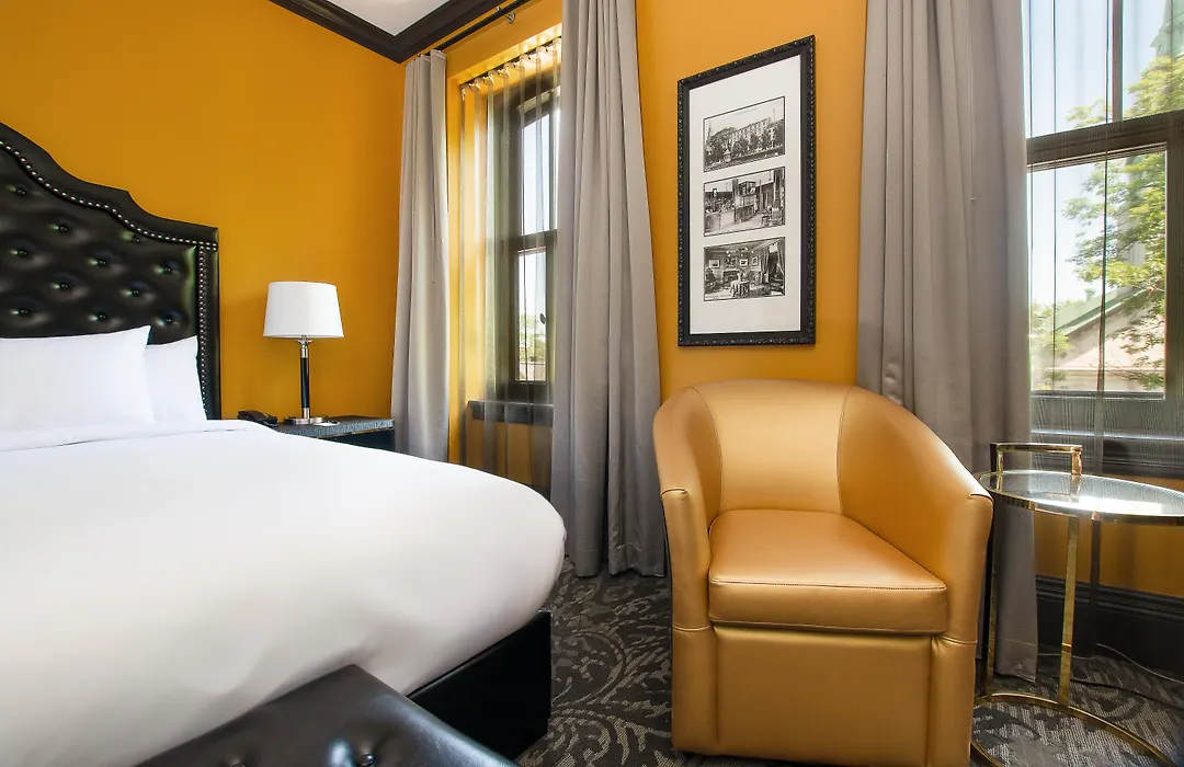 Hotel Clarendon-1