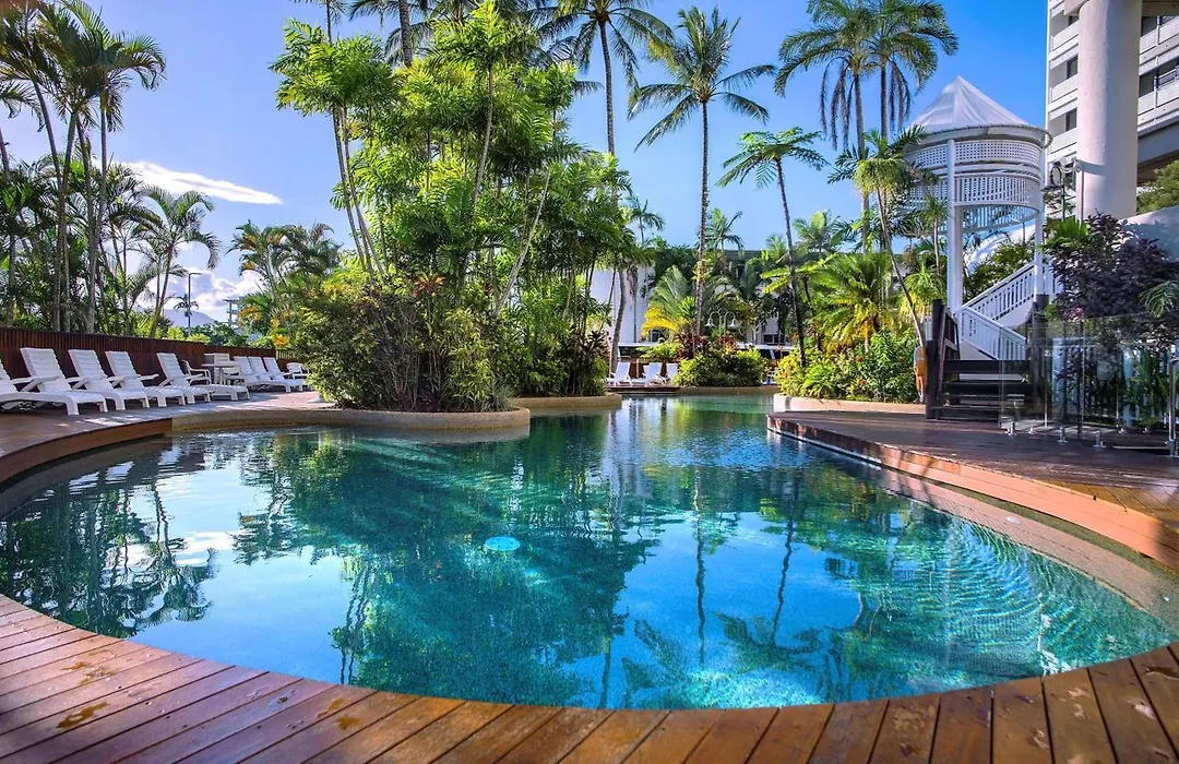 Rydges Esplanade Resort Cairns-1
