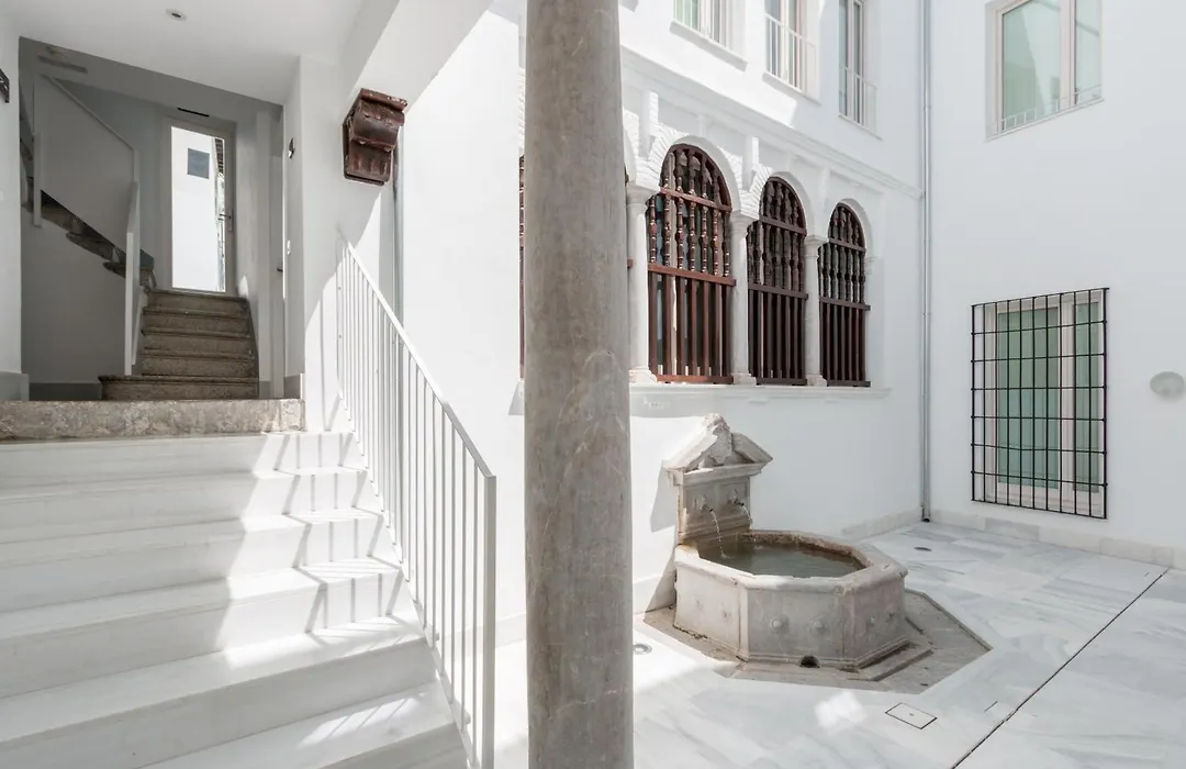 BiBo Suites Oro del Darro-1