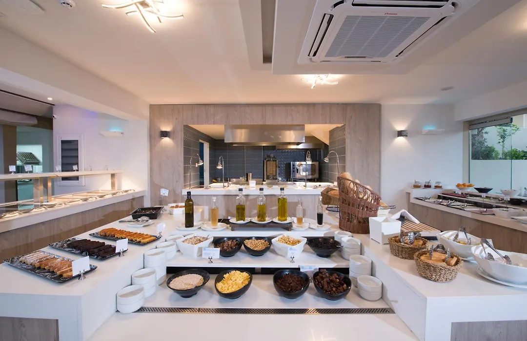 Imperial Palace Adults Only-1