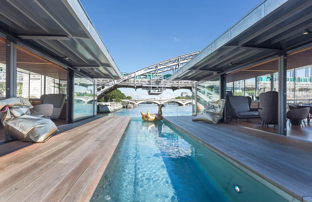 Hotel Off Paris Seine-1