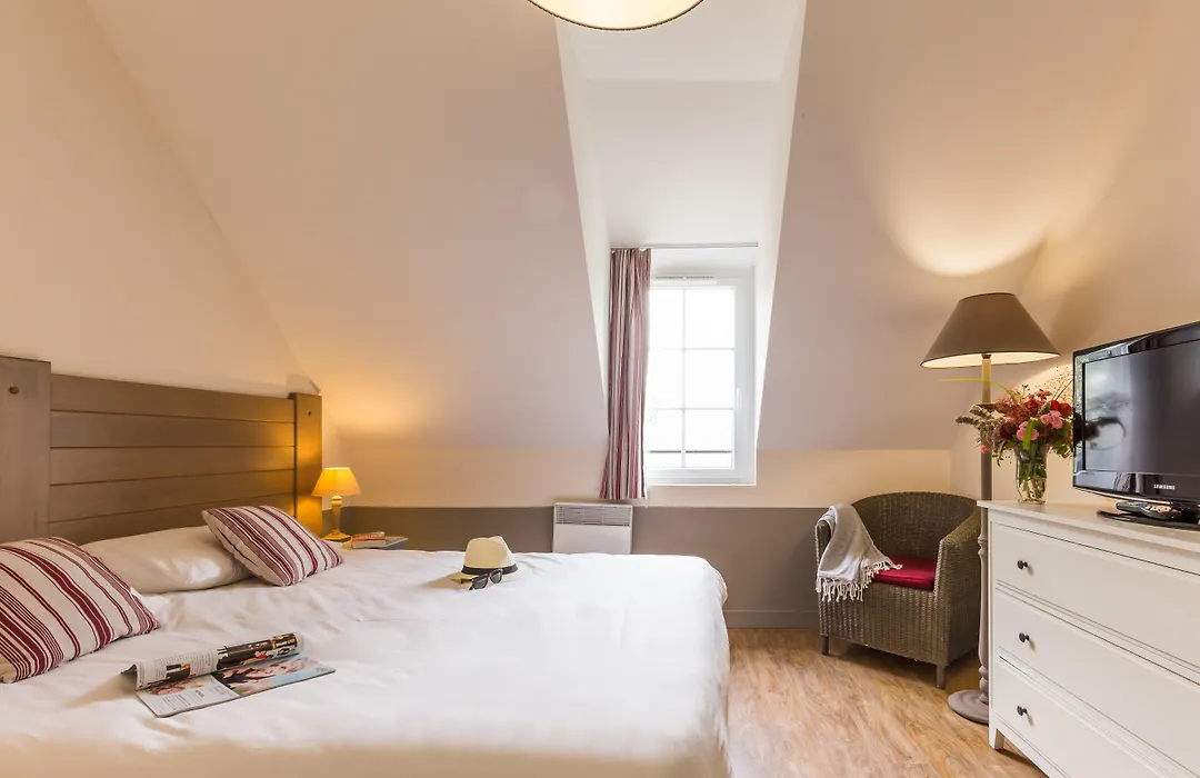 Pierre & Vacances Premium Residence & Spa Houlgate-1