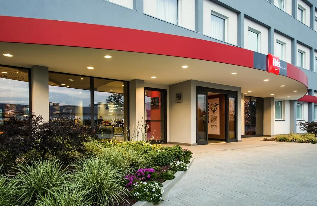 Ibis Milano Fiera-1
