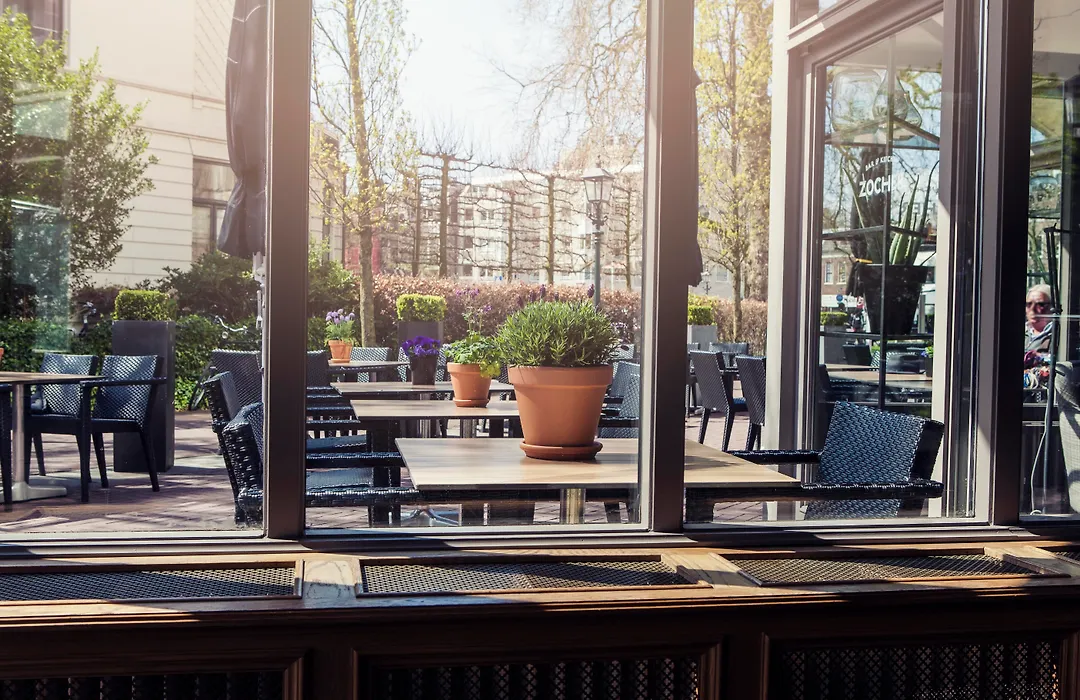 Carlton Square Hotel-1