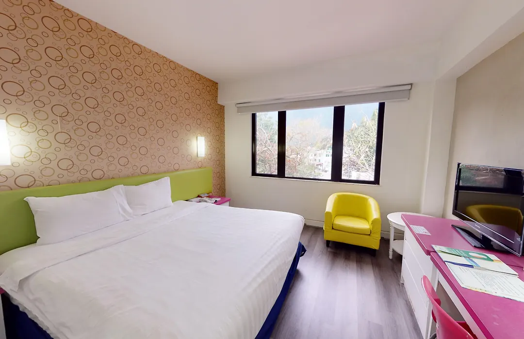 Silvermine Beach Resort-1