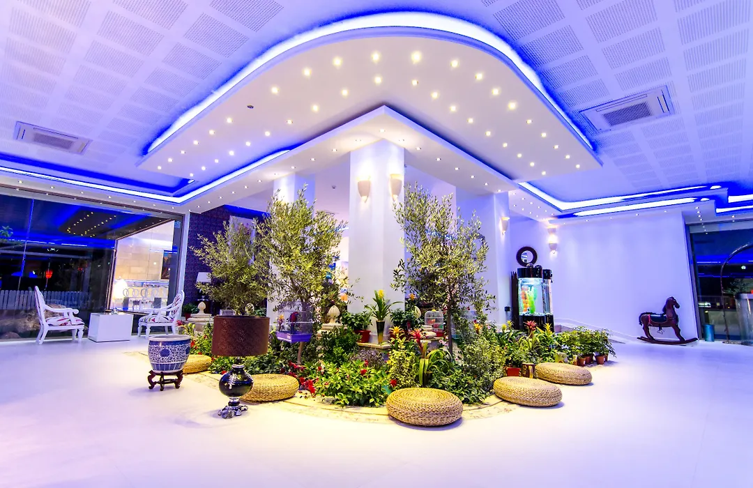 Phoenicia Luxury Hotel-1