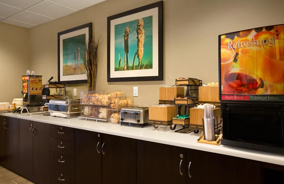 Microtel Inn & Suites By Wyndham Lloydminster-1