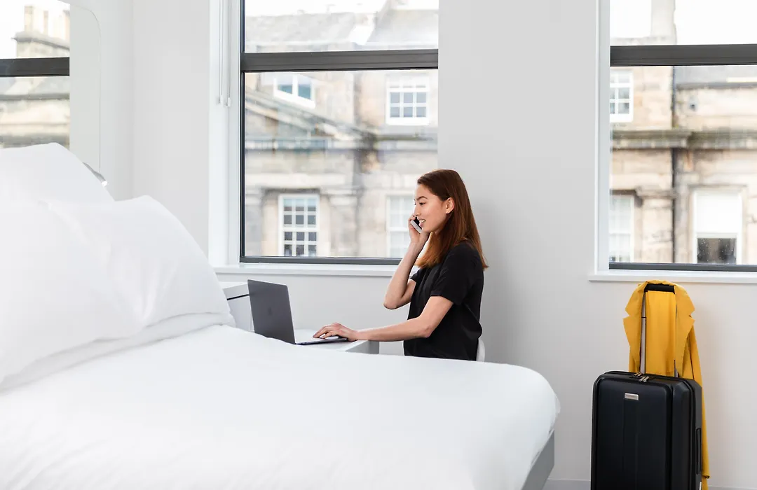 YOTEL Edinburgh-1