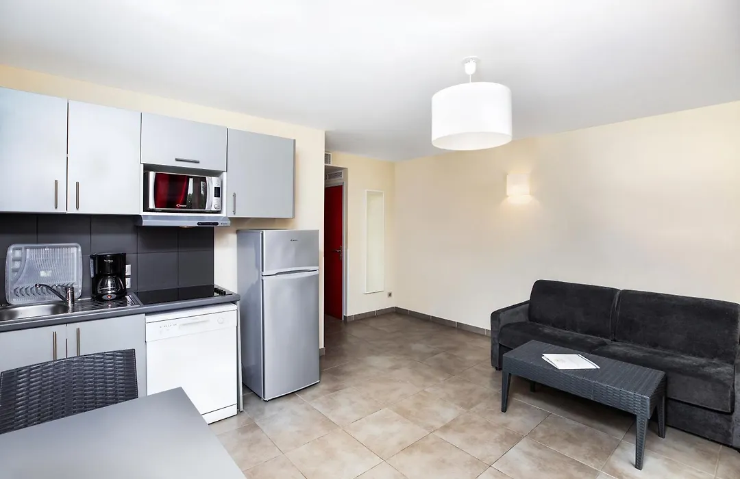 SOWELL RESIDENCES Les Perles de Saint Tropez-1