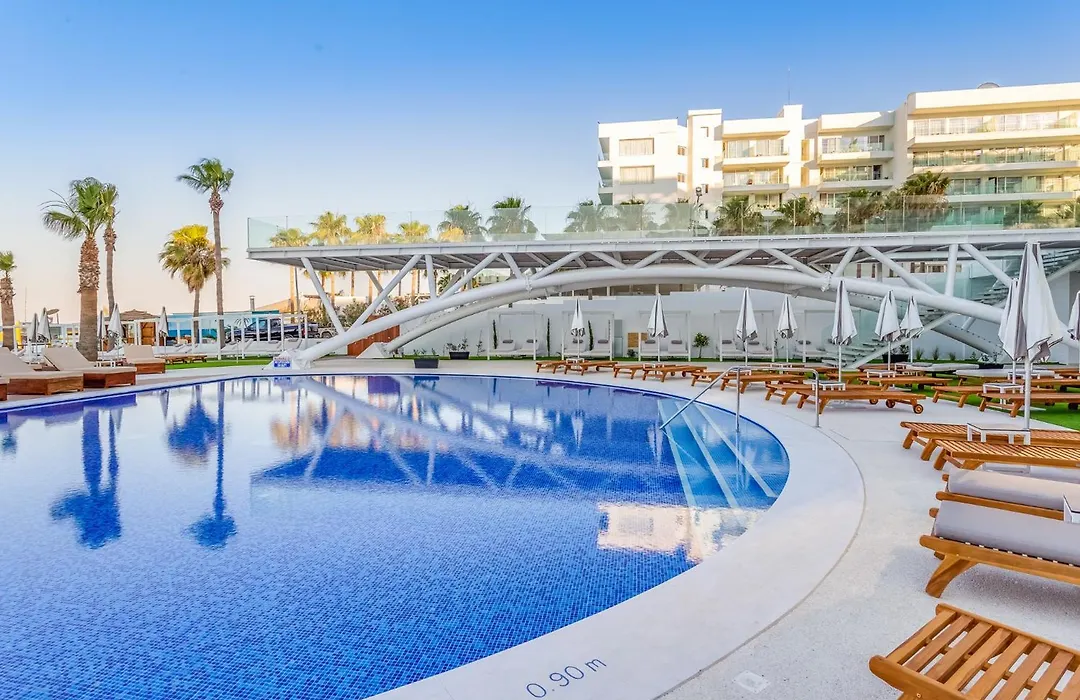 Flamingo Paradise Beach Hotel - Adults Only-1