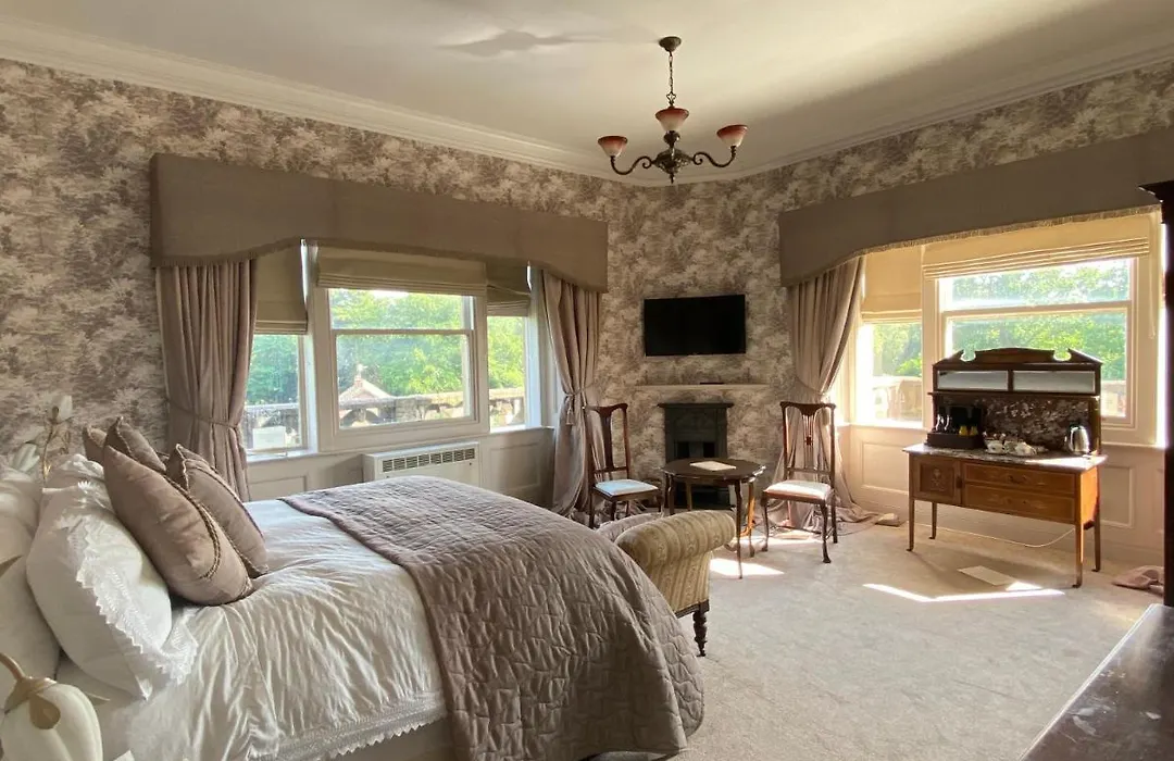 Rossington Hall-1