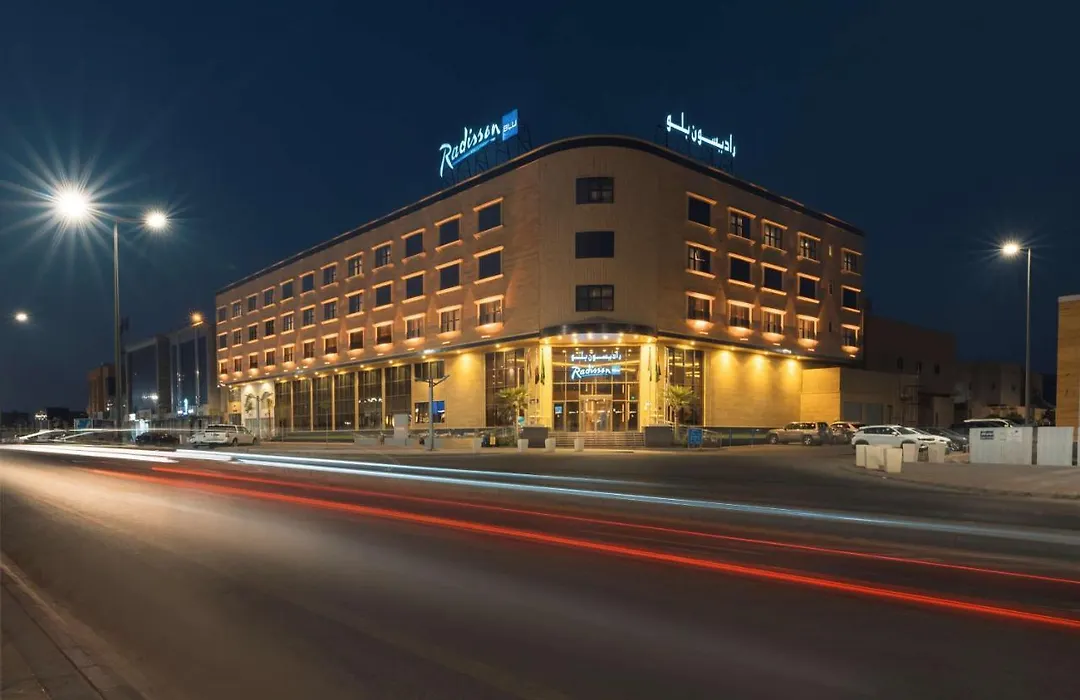 Radisson Blu Hotel, Buraidah-1