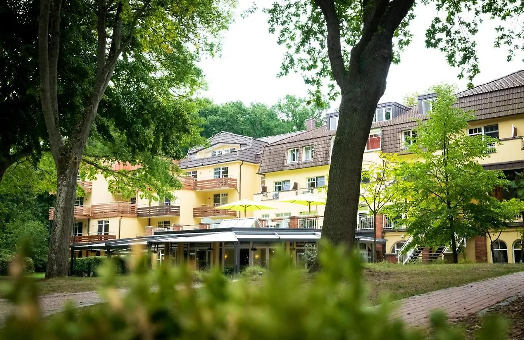 Kurhaus am Inselsee-1