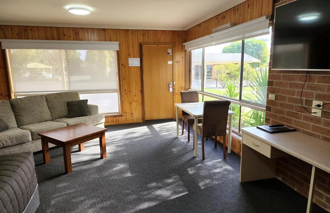 Country Roads Motor Inn Naracoorte-1